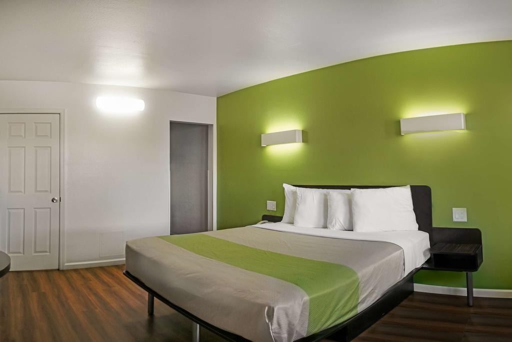 Motel 6-Visalia, Ca ภายนอก รูปภาพ
