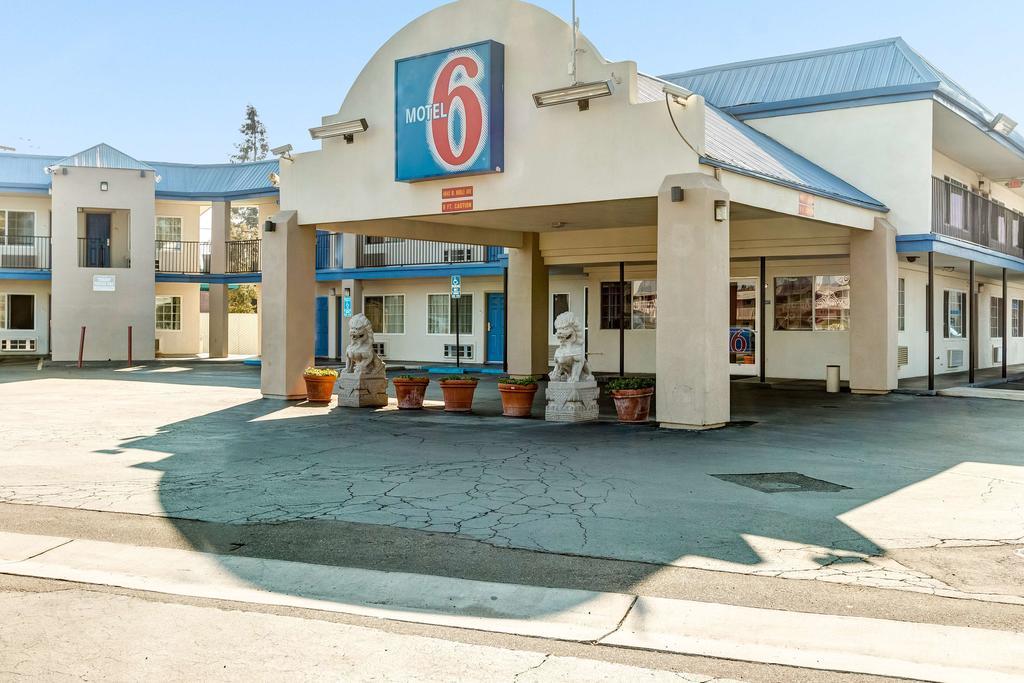Motel 6-Visalia, Ca ภายนอก รูปภาพ