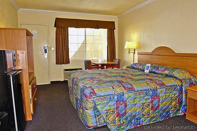 Motel 6-Visalia, Ca ภายนอก รูปภาพ